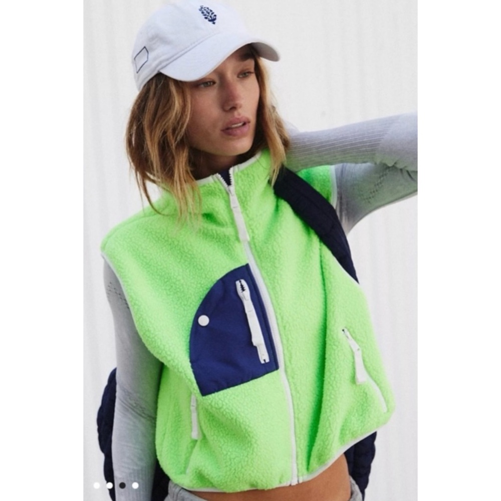 NWOT Free People Hit the Slopes Sherpa Vest Lime Glow Combo XS - Picture 2 of 4